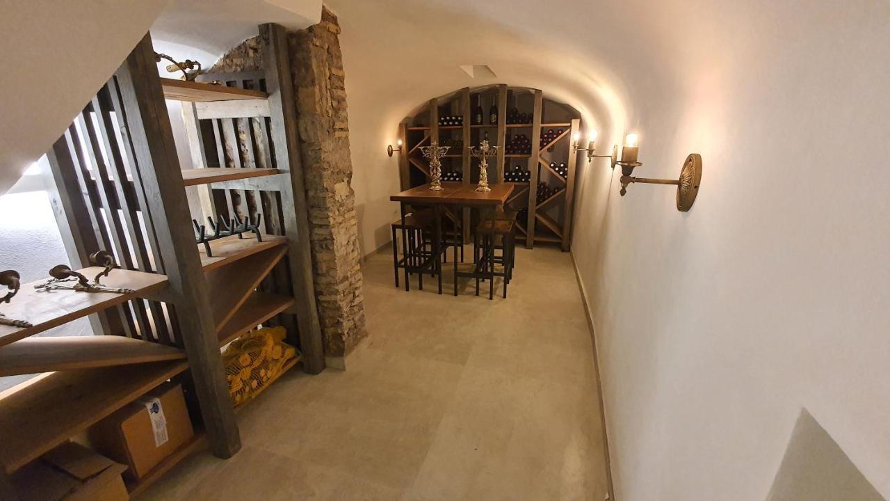 Apartment Town House Rom