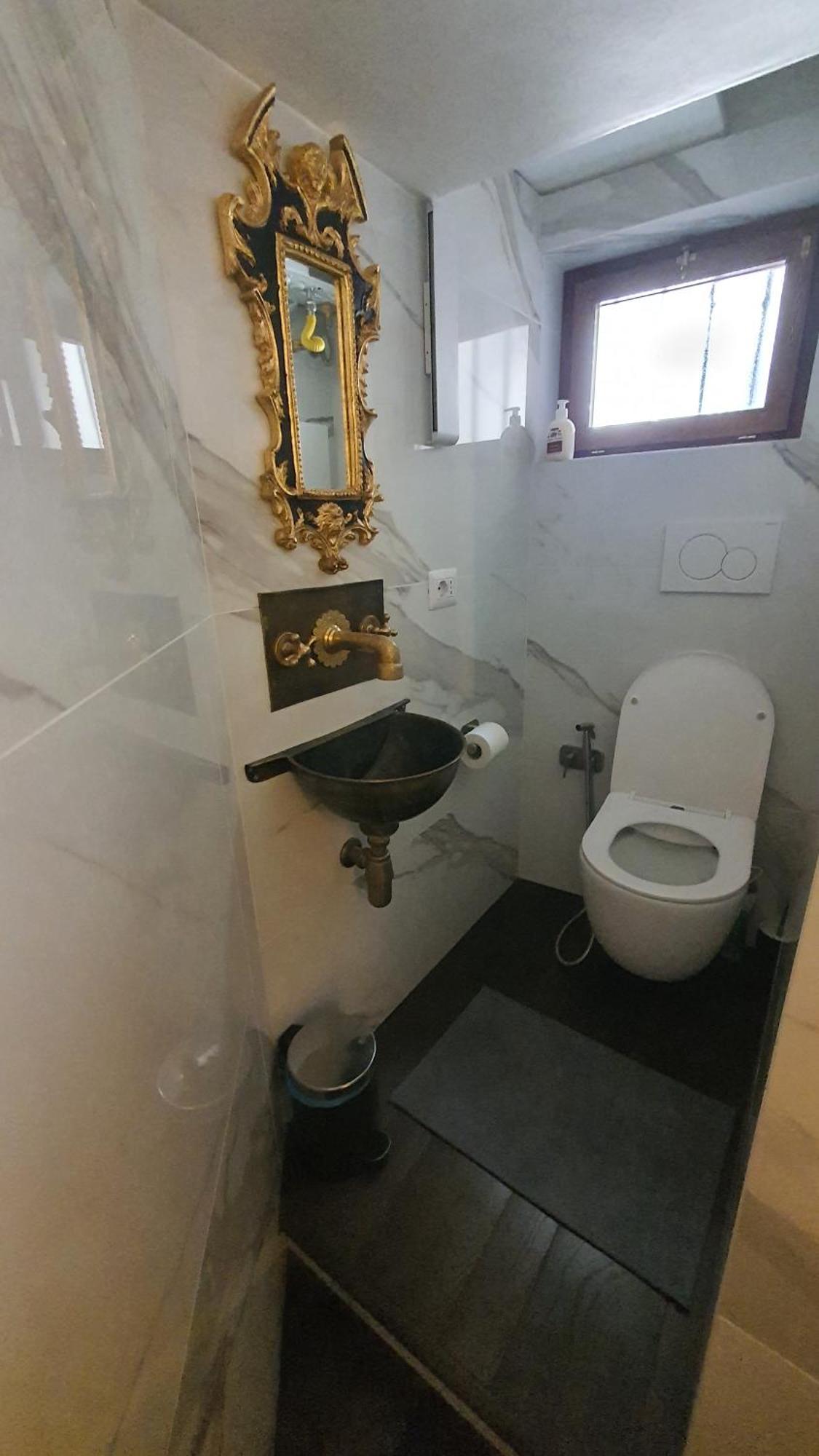 Town House Apartment